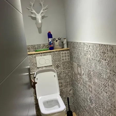 Au Grand Duc 아파트 코트레